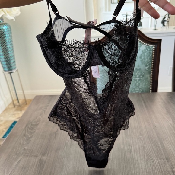 Victoria's Secret black lace wicked unlined balconette TEDDY Bodysuit XS NWT - Picture 13 of 15